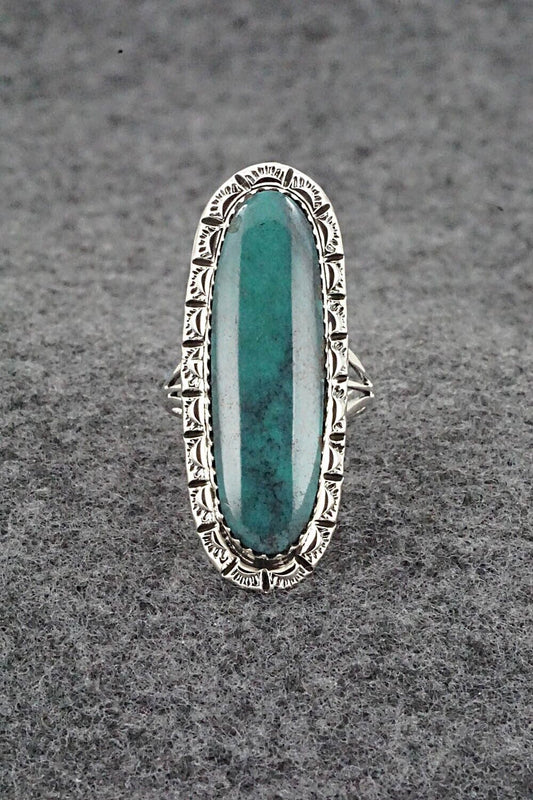 Turquoise & Sterling Silver Ring - Mike Smith - Size 6