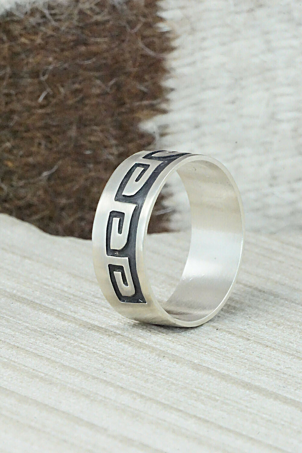 Sterling Silver Ring - Lester Gene - Size 15