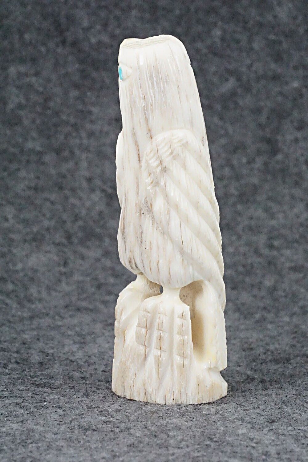 Eagle Zuni Fetish Carving - Garrick Weeka