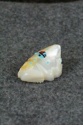 Frog Zuni Fetish Carving - Danette Laate