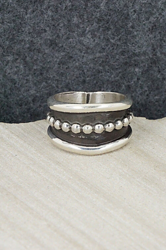 Sterling Silver Ring - Tom Hawk - Size 10