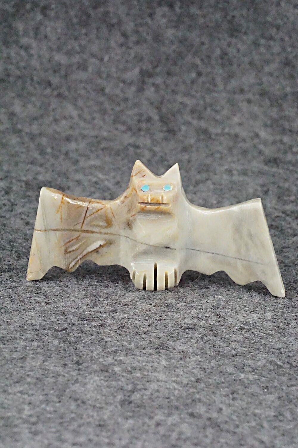 Bat Zuni Fetish Carving - Tim Lementino