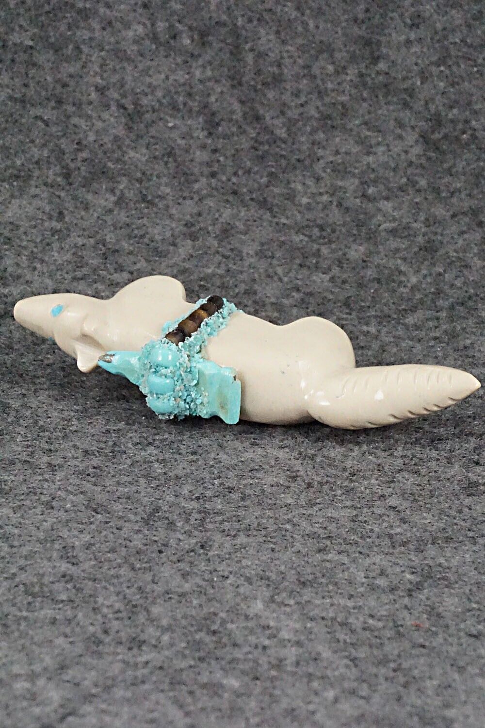 Wolf Zuni Fetish Carving - Marvelita Phillips