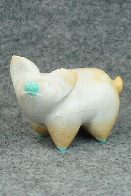 Pig Zuni Fetish Carving - Enrike Leekya