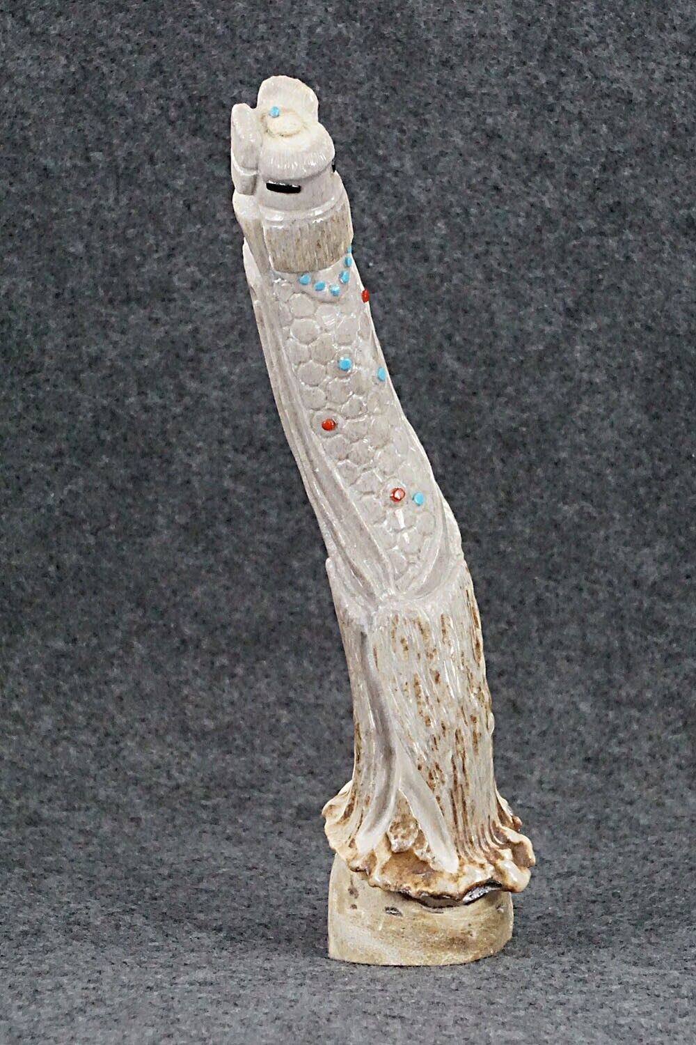 Corn Maiden Zuni Fetish Carving - Derrick Kaamasee