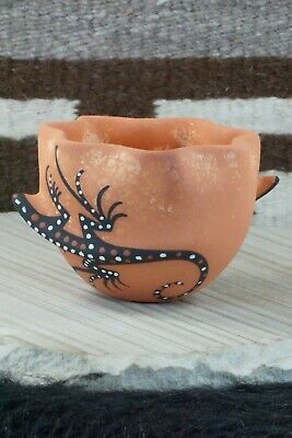 Zuni Pottery - Lorenda Cellicion