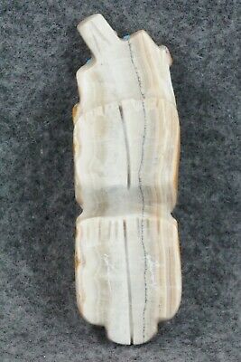 Badger Zuni Fetish Carving - Reynold Lunasee