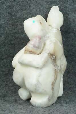 Bear Zuni Fetish Carving - Ariane Quam