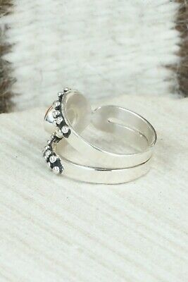 Spiny Oyster & Sterling Silver Ring - Raymond Coriz - Size 9.5