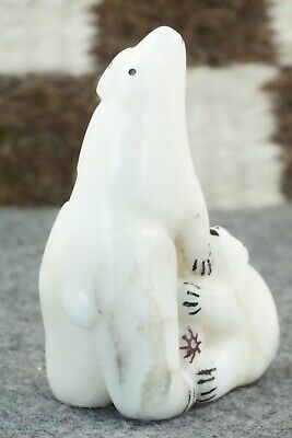 Bear Zuni Fetish Carving - Rickson Kallestewa