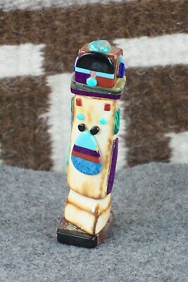 Corn Maiden Zuni Fetish Carving - Roger Shebola