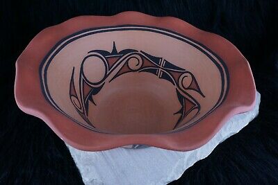 Zuni Pottery - Tonia Fontenelle - Zuni Handmade Pottery - Native American - High Lonesome Trading