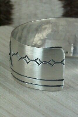 Sterling Silver Bracelet - Mae Bia