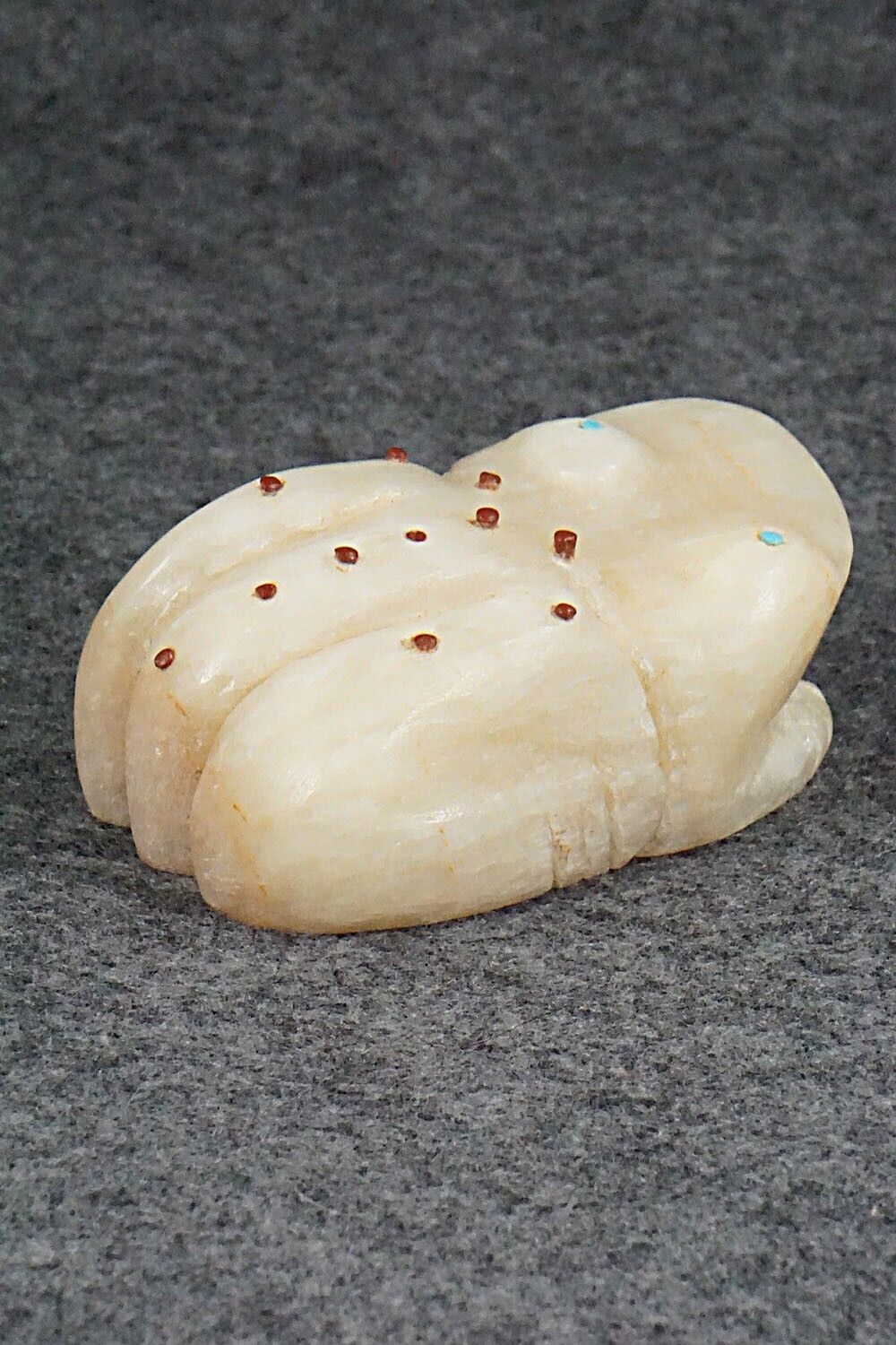 Frog Zuni Fetish Carving - Tyrone Poncho
