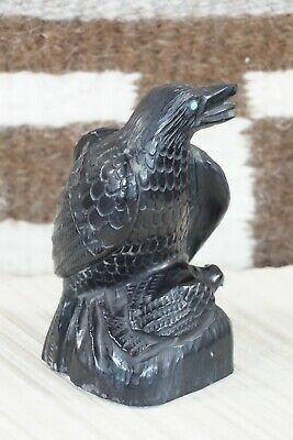 Crow Zuni Fetish Carving - Derrick Kaamasee
