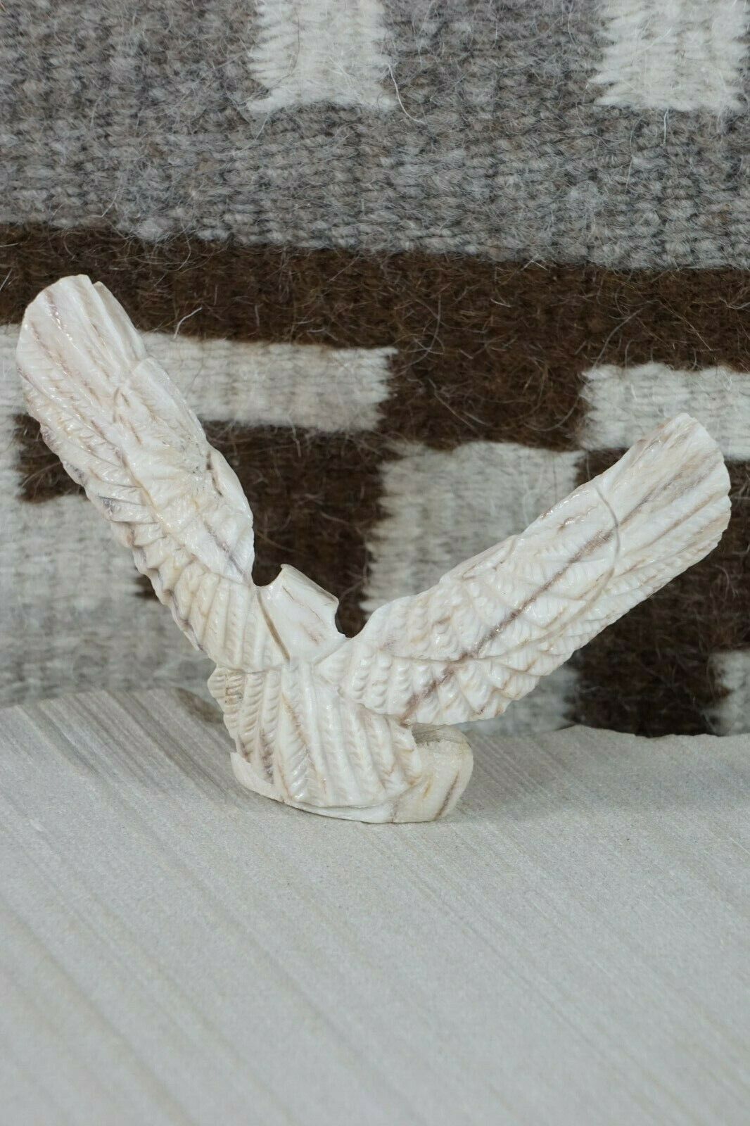 Eagle Zuni Fetish Carving - Jerrold Lahaleon - High Lonesome Trading