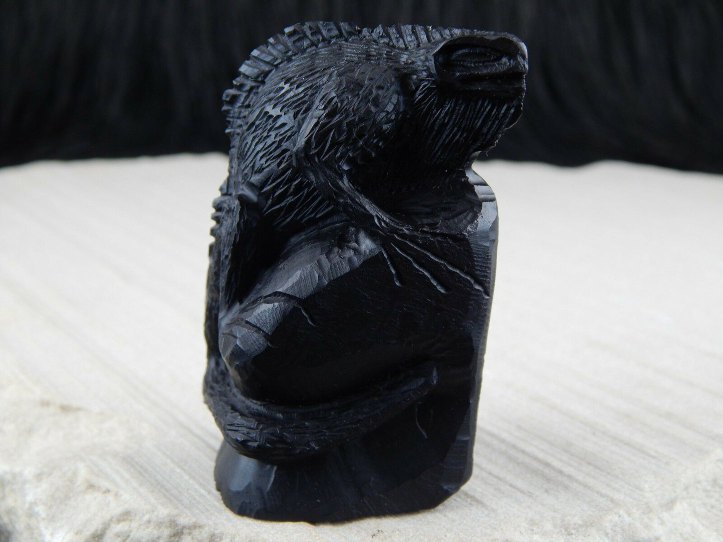 Iguana Zuni Fetish Carving - Lewis Manning - High Lonesome Trading