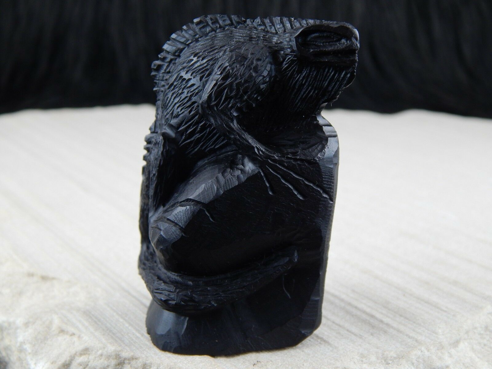 Iguana Zuni Fetish Carving - Lewis Manning - High Lonesome Trading