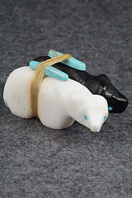 Bear Zuni Fetish Carving - Herbert Halate