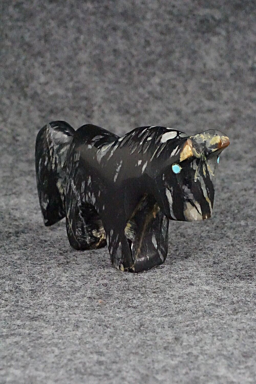 Horse Zuni Fetish Carving - Rodney Laiwakete