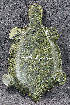 Turtle Zuni Fetish Carving - Georgette Quam