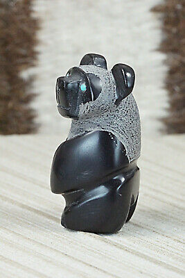Bear Zuni Fetish Carving - Reynold Lunasee