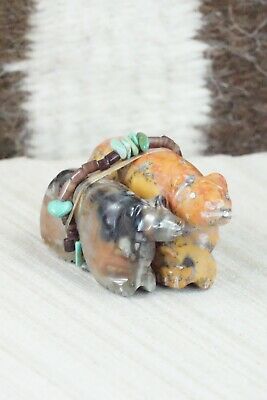 Bear Zuni Fetish Carving - Daisy Natewa