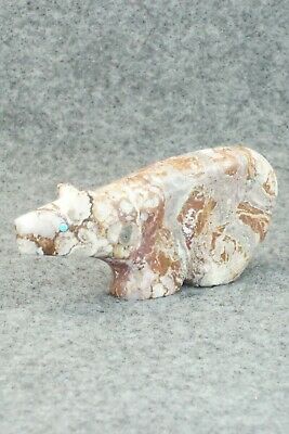Bear Zuni Fetish Carving - Ronnie Lunasee