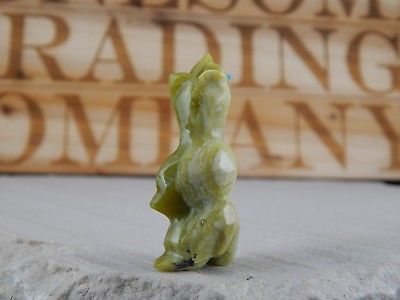 Bear Zuni Fetish Carving - Andres Quam - High Lonesome Trading