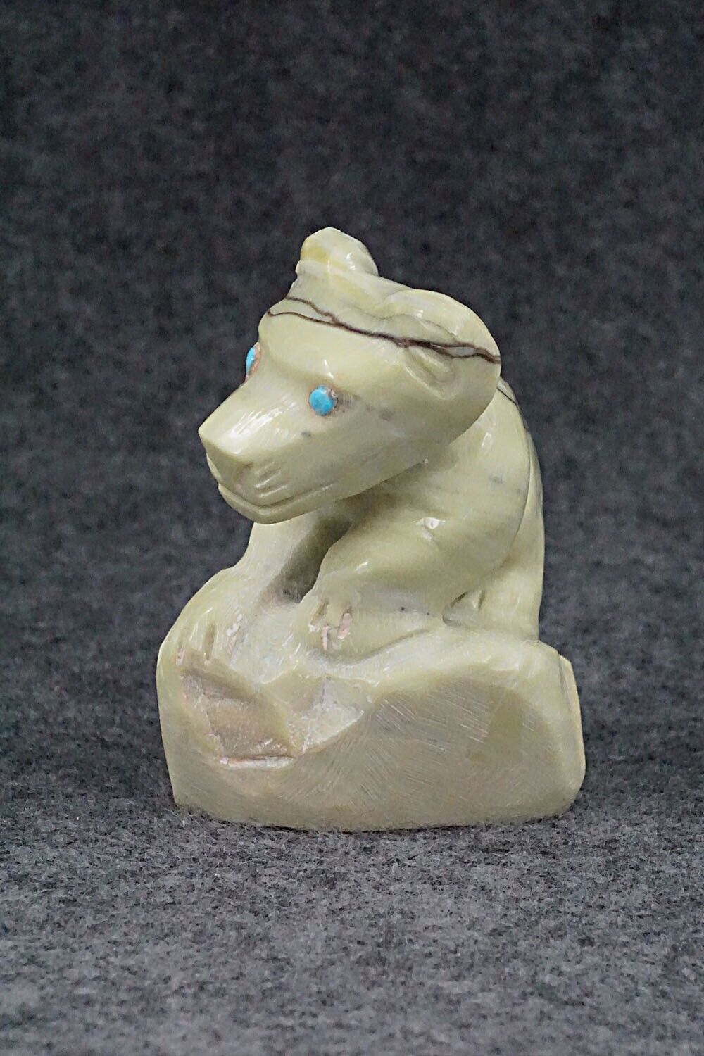 Mountain Lion Cub Zuni Fetish Carving - Carlton Kaamasee