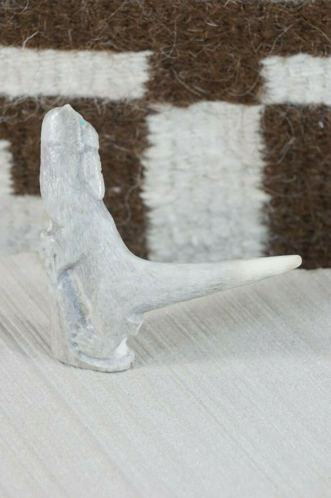Otter Zuni Fetish Carving - Maxx Laate - High Lonesome Trading