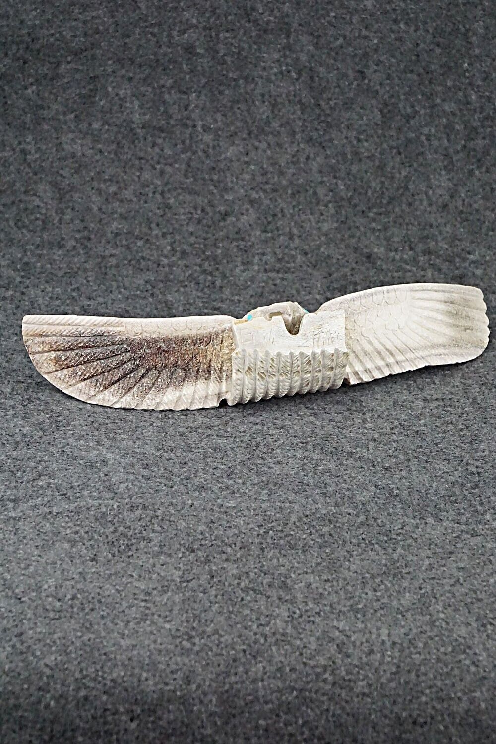 Eagle Zuni Fetish Carving - Garrick Weeka