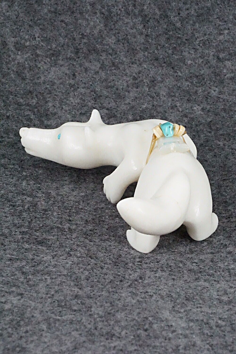 Wolf Zuni Fetish Carving - Albert Eustace