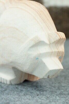 Bear Zuni Fetish Carving - Fred Weekity