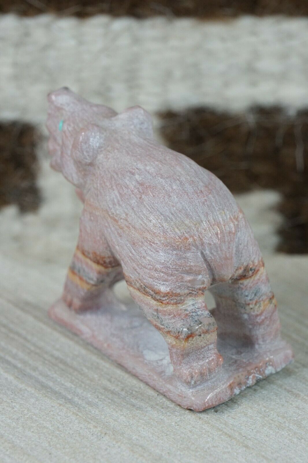 Bear Zuni Fetish Carving - Derrick Kaamasee - High Lonesome Trading