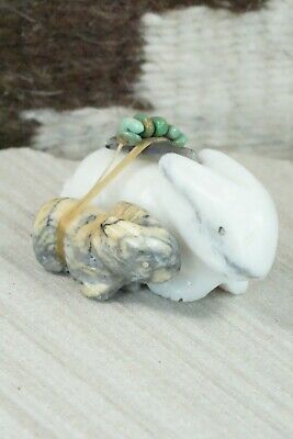 Rabbit Zuni Fetish Carving - Daisy Natewa