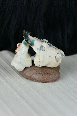 Bear Zuni Fetish Carving - Della Haloo - High Lonesome Trading