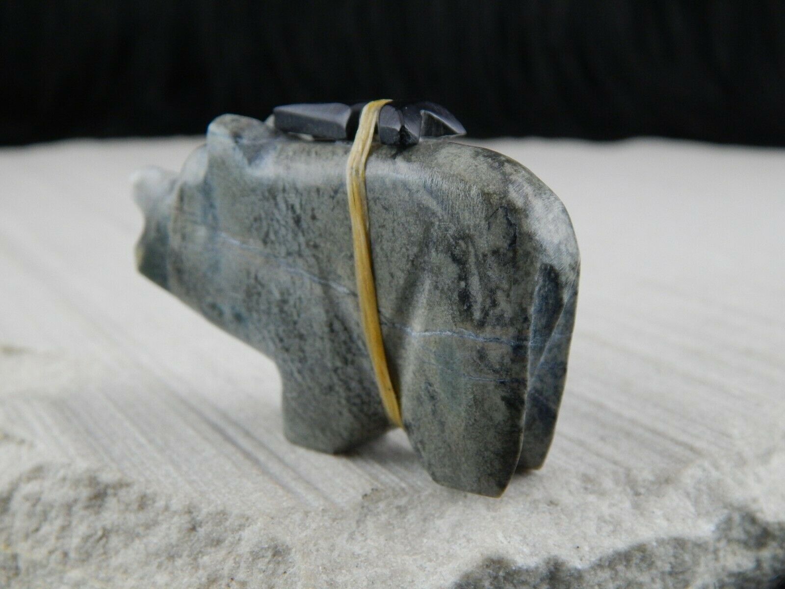 Bear Zuni Fetish Carving - Kelly Lementino - High Lonesome Trading