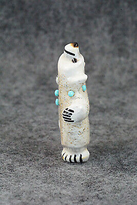 Bear Zuni Fetish Carving - Claudia Peina