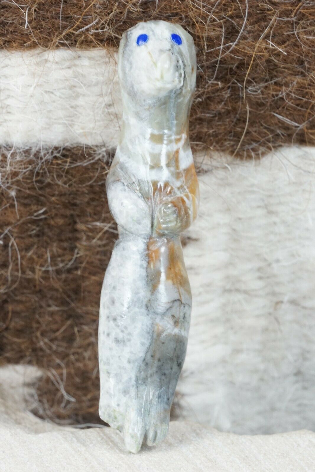 Otter Zuni Fetish Carving - Jonas Hastito