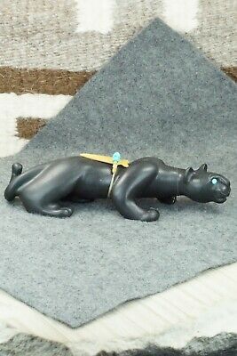 Mountain Lion Zuni Fetish Carving - Albert Eustace
