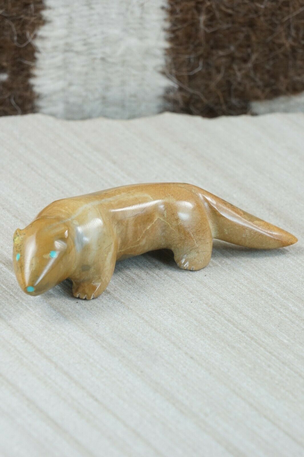 Mole Zuni Fetish Carving - Enrike Leekya