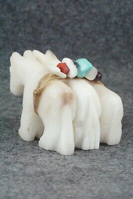 Horse Zuni Fetish Carving - Jerrold Lahaleon