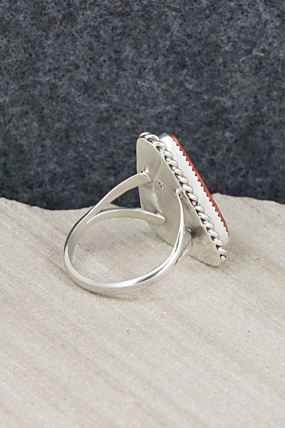 Spiny Oyster & Sterling Silver Ring - Benjamin Martinez - Size 9.5