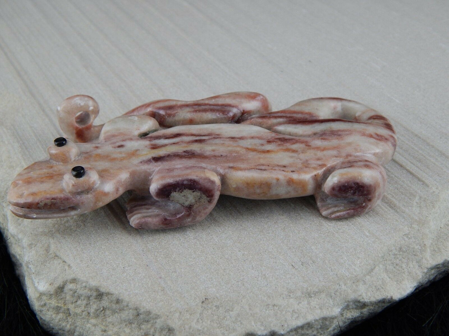 Lizard Zuni Fetish Carving - Lance Deysee - High Lonesome Trading