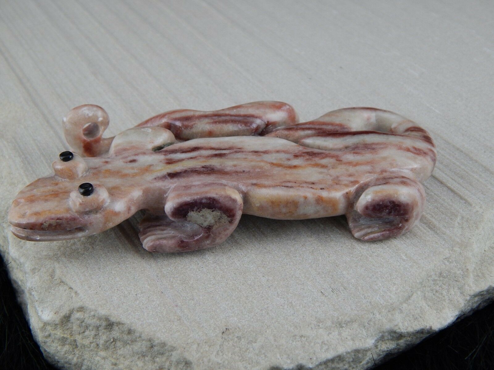 Lizard Zuni Fetish Carving - Lance Deysee - High Lonesome Trading