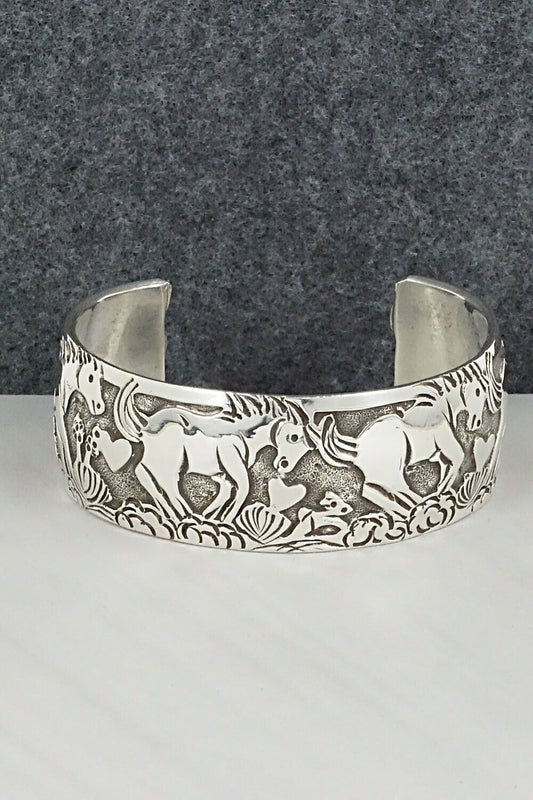 Sterling Silver Bracelet - Lloyd Becenti
