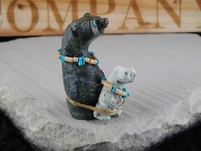 Bear Zuni Fetish Carving - Farlan & Paulette Quam - High Lonesome Trading