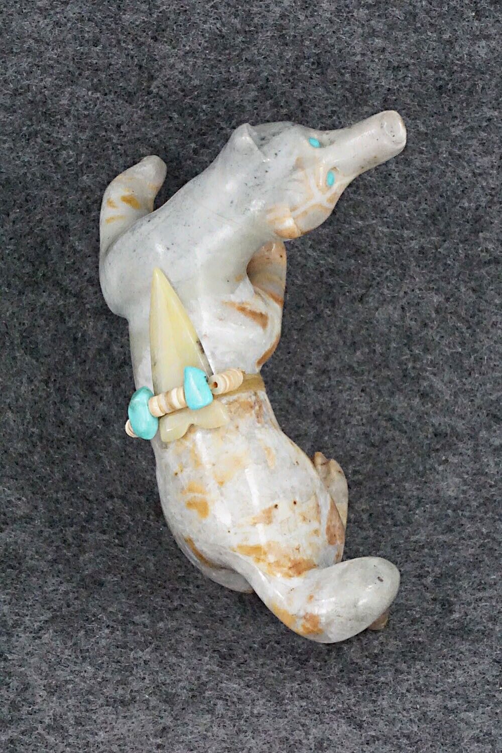 Wolf Zuni Fetish Carving - Albert Eustace