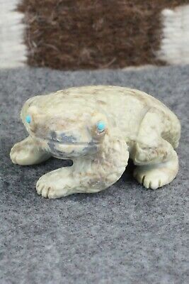 Frog Zuni Fetish Carving - Karen Zunie